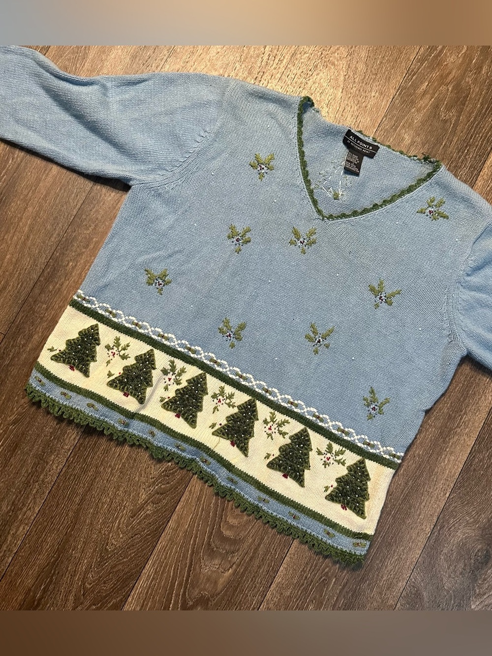 All Points beaded Christmas tree blue grandmacore sweater Sz L 90’s Y2K